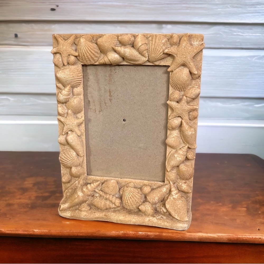 Vintage Starfish & Sea Shell Sand Blasted Photo Frame Free Standing 5” by 7”